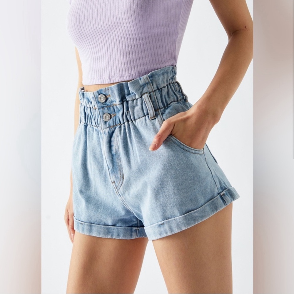 Pacsun Shorts. Abbie Blue Paperbag Denim. Mom Short. Size Large